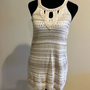 Like new - White House Black Market summer tunic sweater